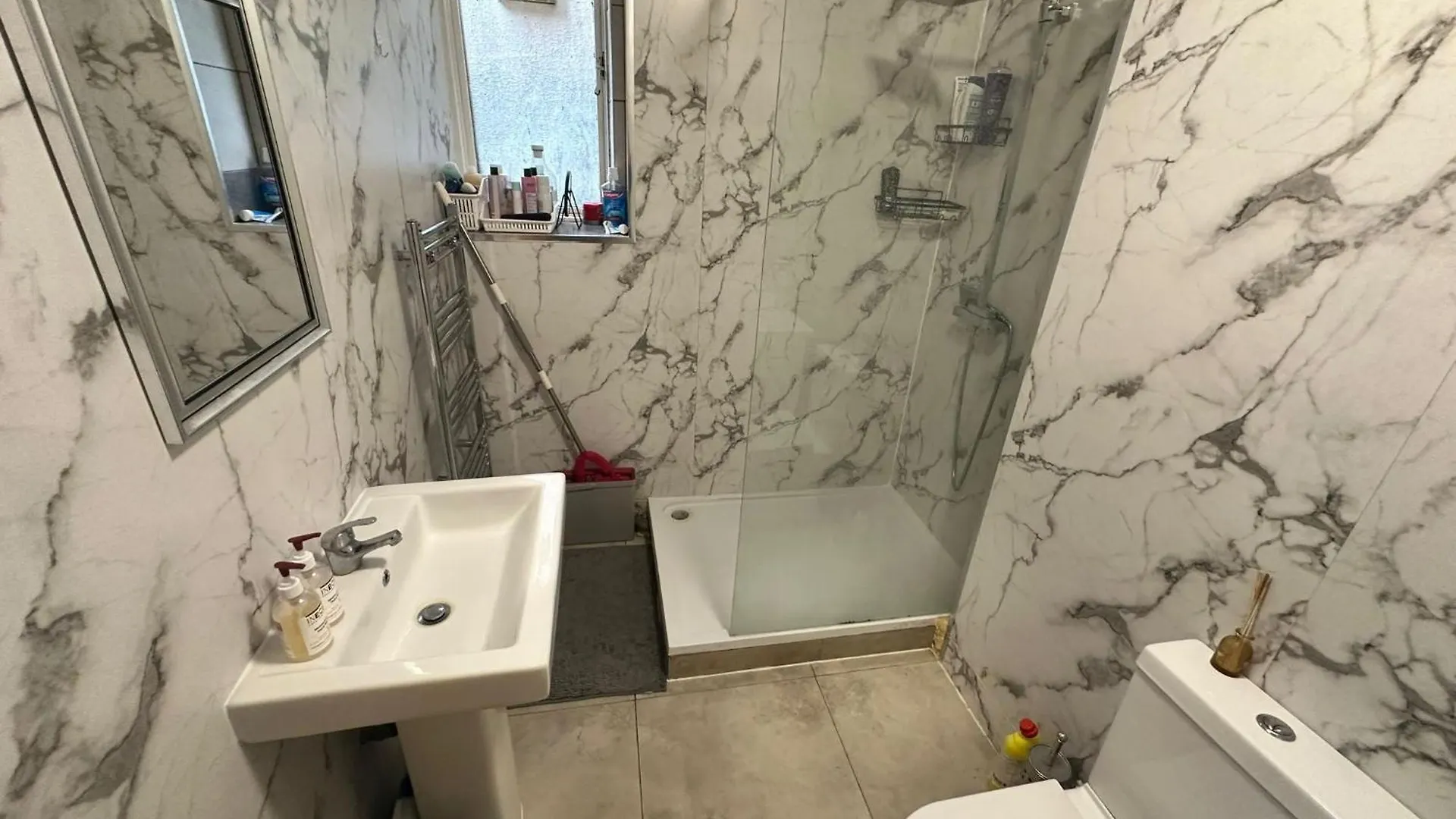 Renovu Exclusive Rooms Londra